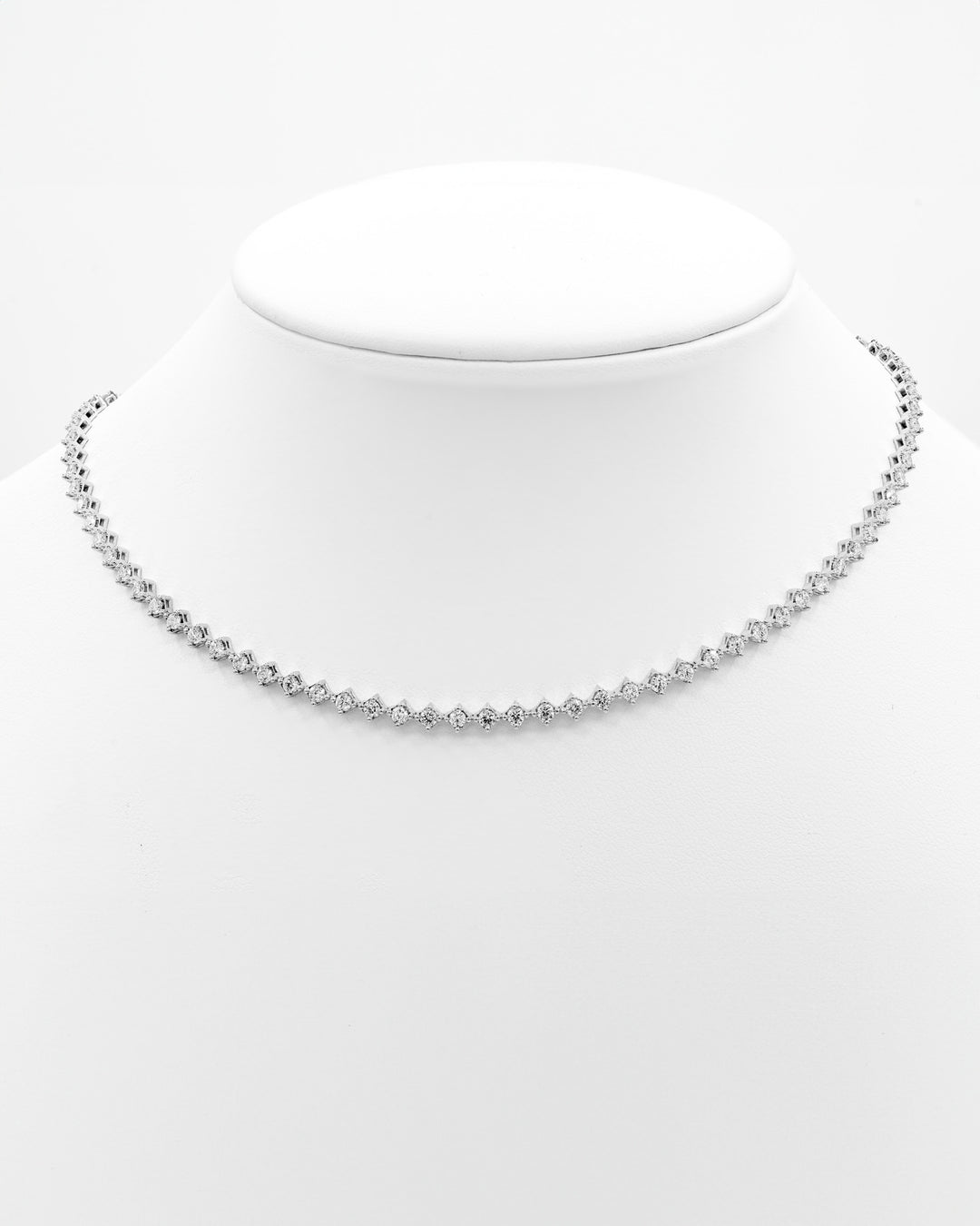 Round Diamond Boxy Tennis Choker White Gold