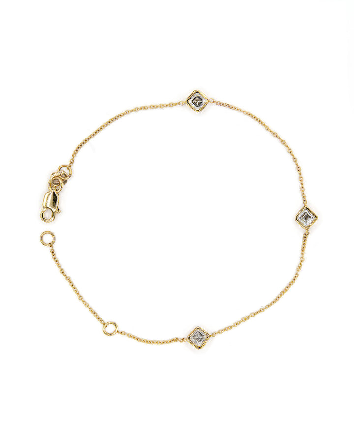 Víya Asscher Shape Diamond Bezel Tennis Bracelet Yellow Gold 14K