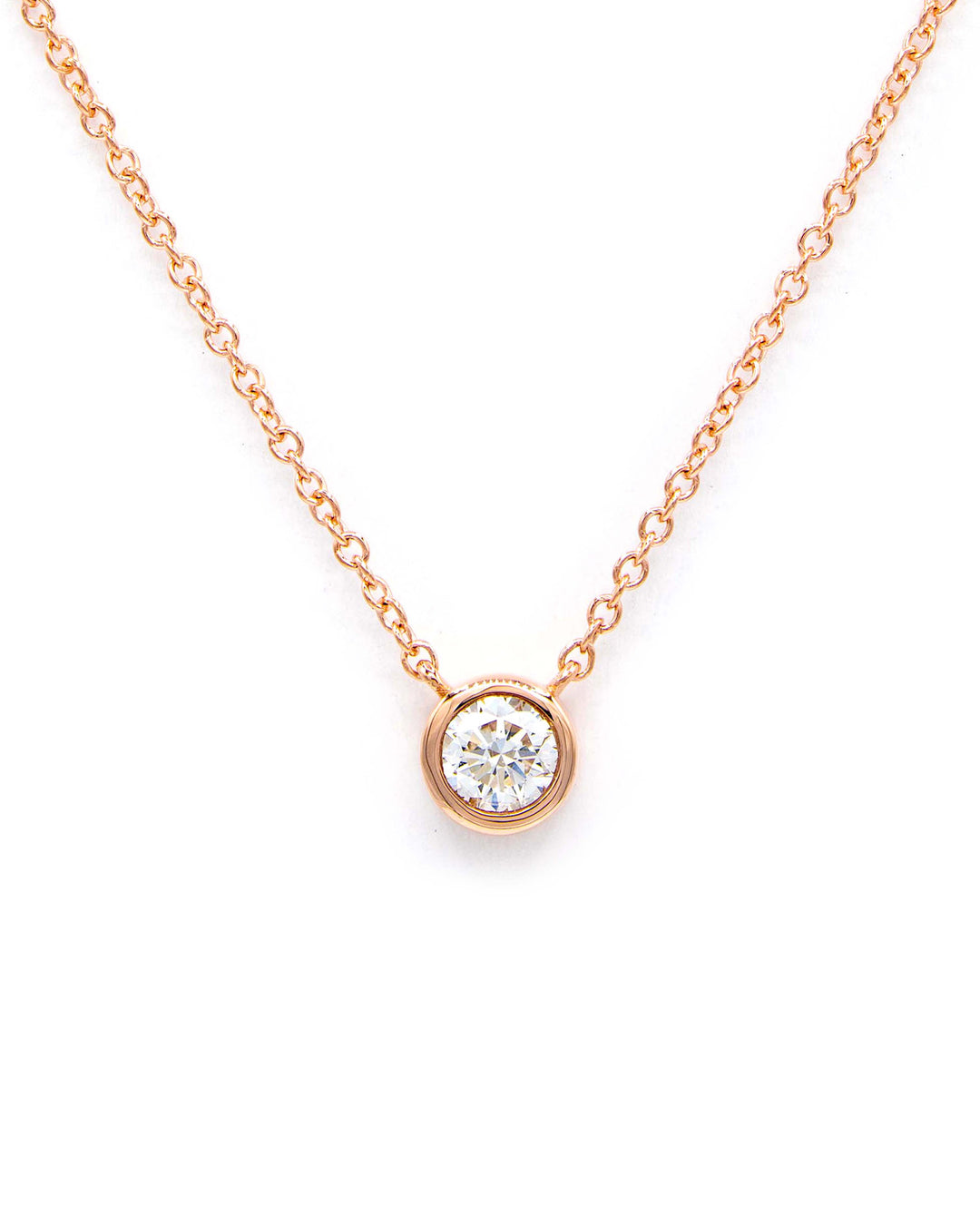 Víya Round Diamond Bezel Pendant Necklace Rose Gold 14K