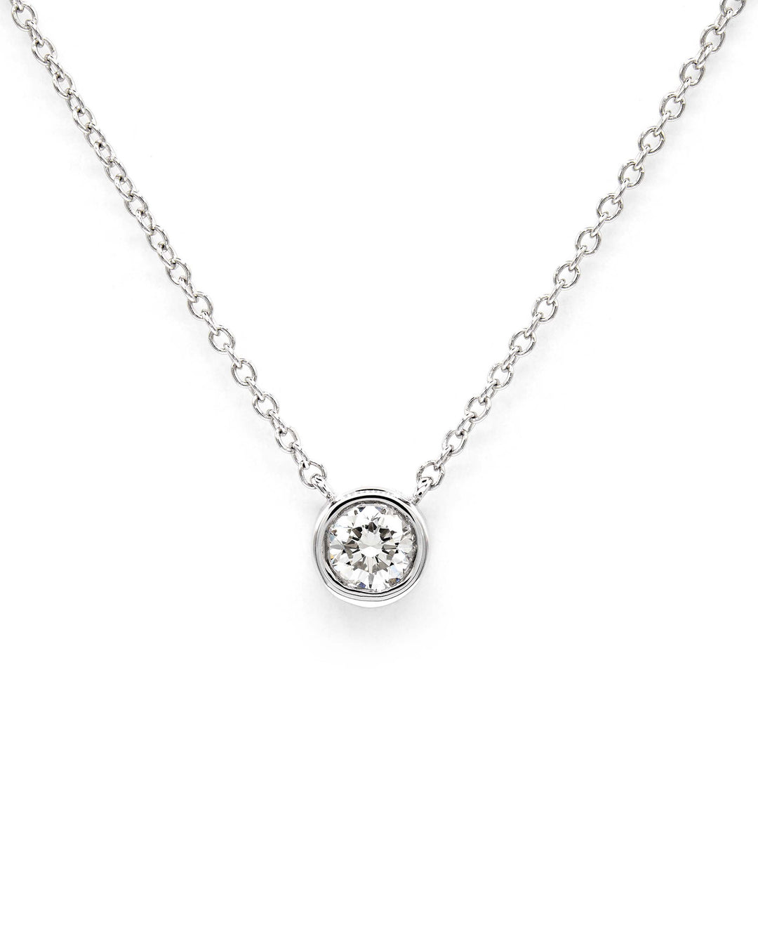Víya Round Diamond Bezel Pendant Necklace White Gold 14K