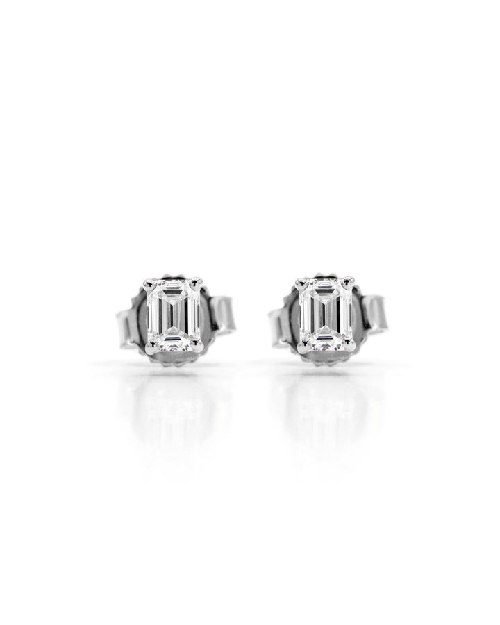 Víya Emerald Shape Diamond Stud Earrings White Gold 14K