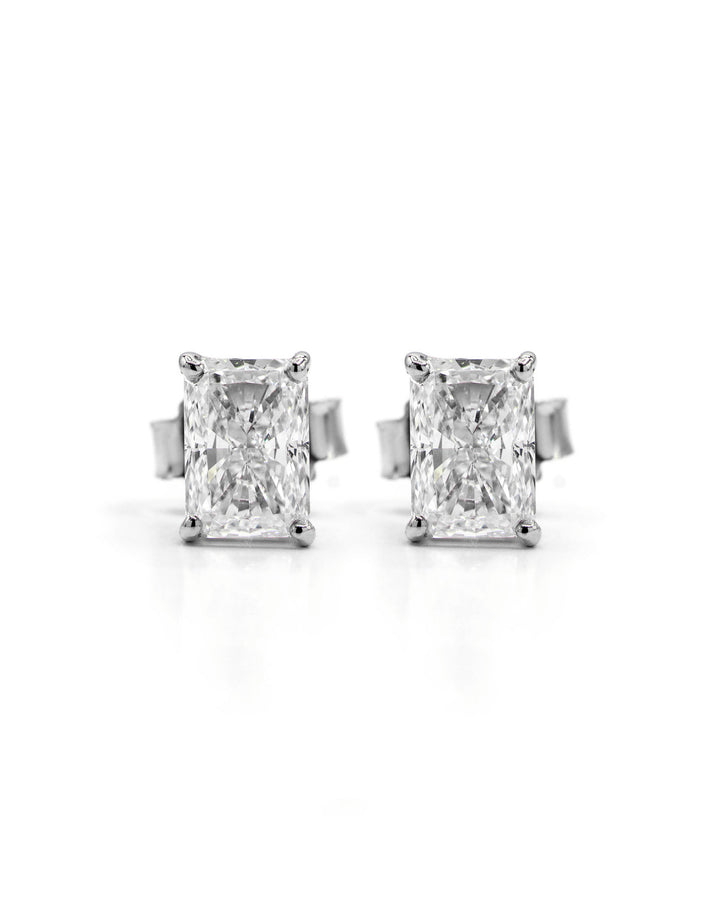 Víya Radiant Shape Diamond Stud Earrings White Gold 14K